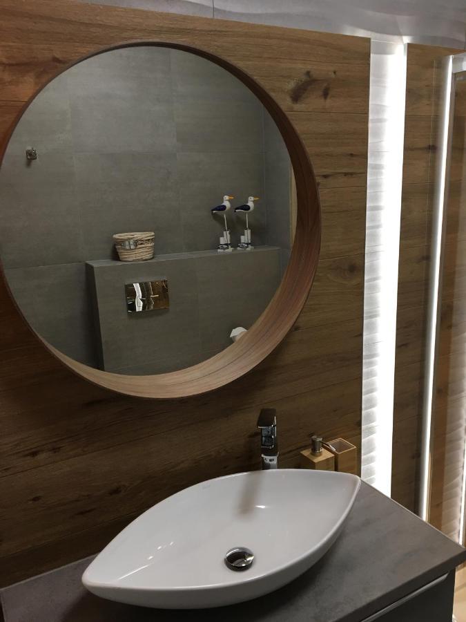 Apartament Silence Baltic Lazur ポビエロボ エクステリア 写真