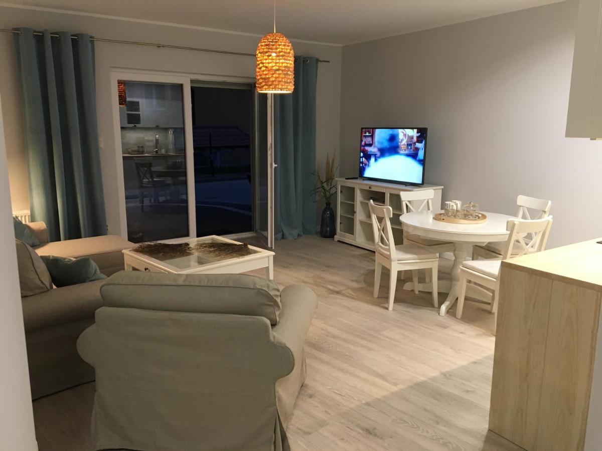 Apartament Silence Baltic Lazur ポビエロボ エクステリア 写真